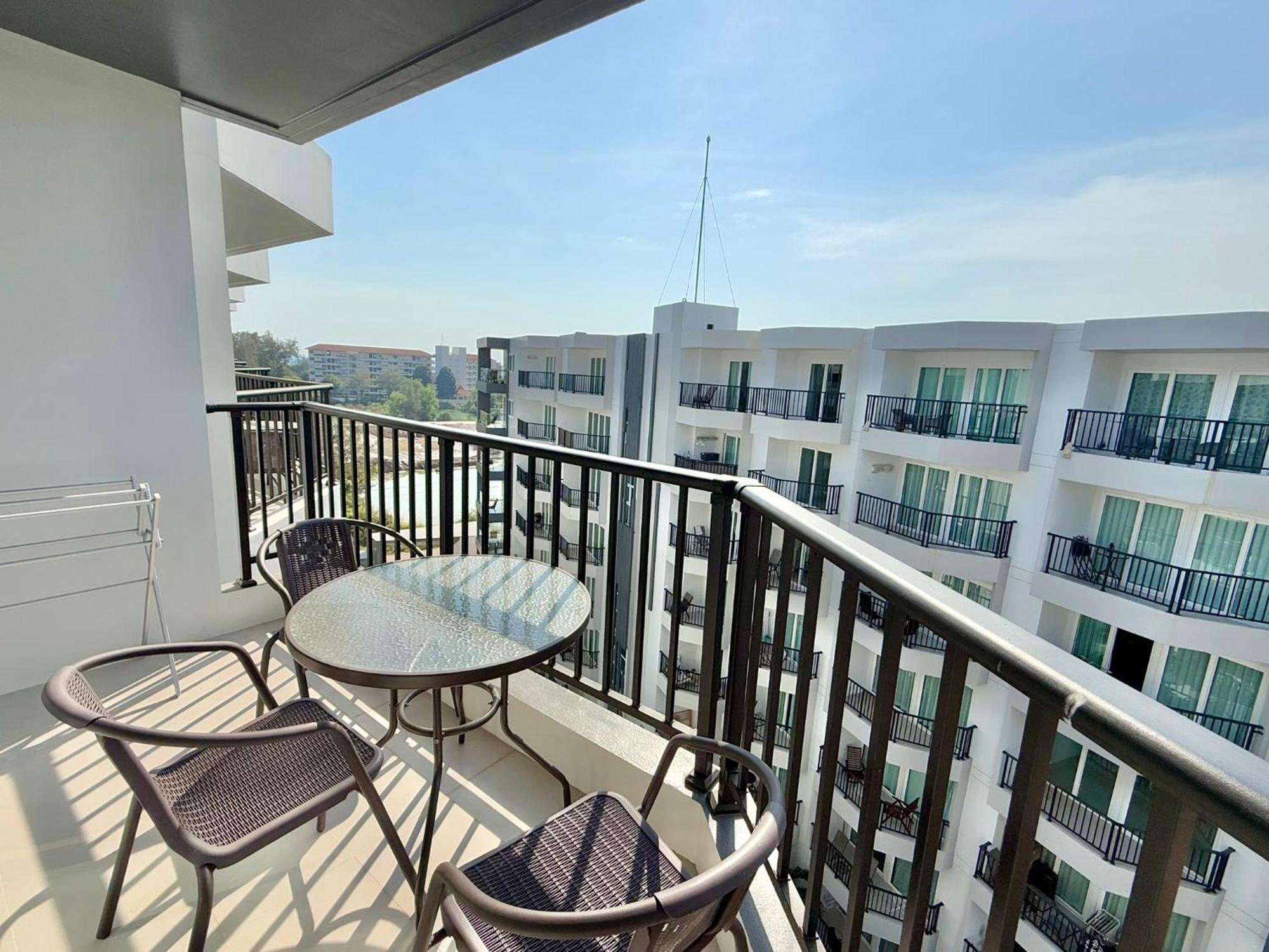 Mantra Beach Condominium Suite 2 - Mae Phim Ban Tha Fat Exterior photo