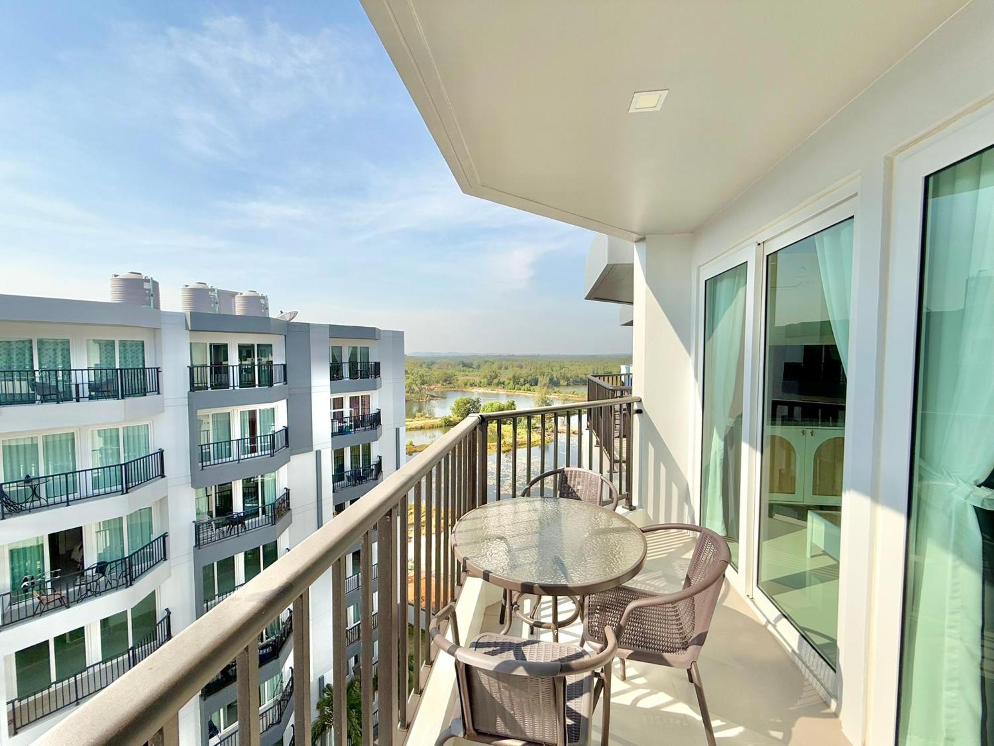Mantra Beach Condominium Suite 2 - Mae Phim Ban Tha Fat Exterior photo