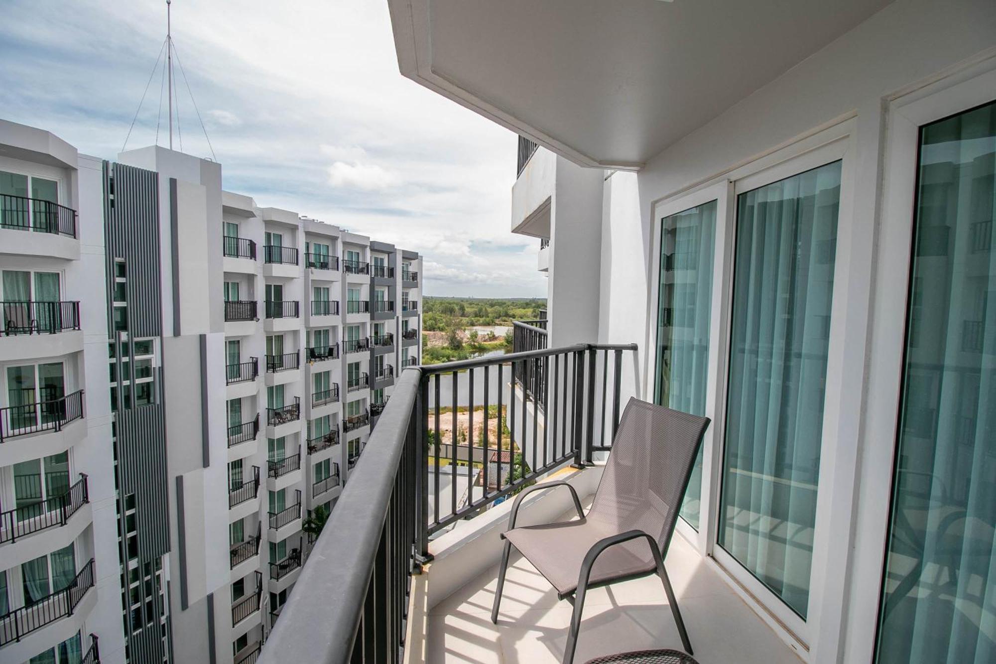 Mantra Beach Condominium Suite 2 - Mae Phim Ban Tha Fat Exterior photo